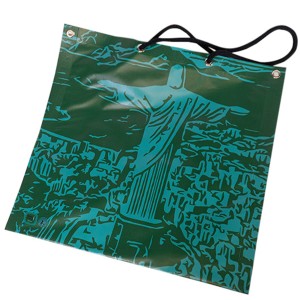 Bolsa Design Exclusivo - Verde Lona Plástica de PVC, 45x50 cm. Impressão UV a 4/0 cores.  Corte reto. Bolsa artesanal sem costura, sem cola e com alça/cordão 100% algodão.